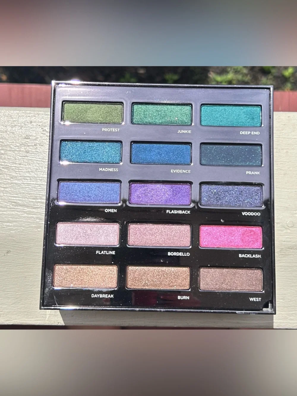 Urban Decay Urban Spectrum Eyeshadow Palette